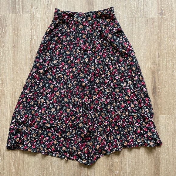 Source Unknown Dresses & Skirts - Vintage Handmade Floral Button-Up Skirt